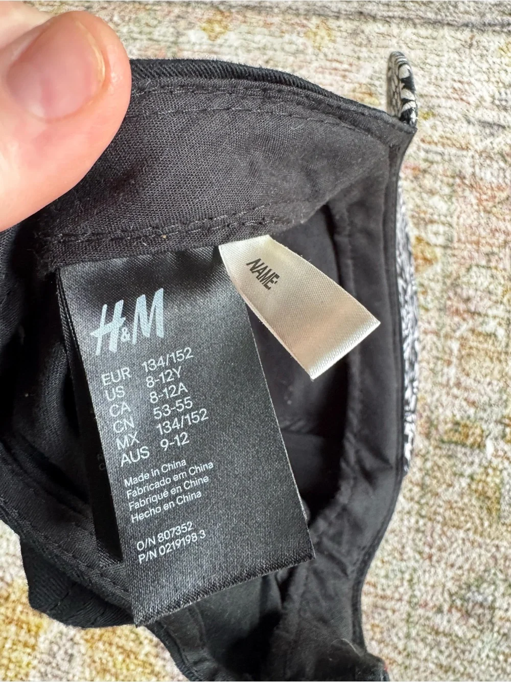 H&M Youth Graphic Hat.